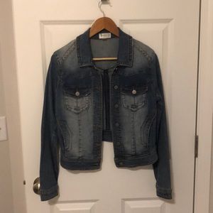 Amazing jean jacket! Never worn!